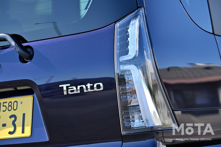 ダイハツ タントカスタム