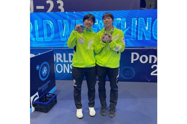 ジェイテクト、レスリング松雪姉妹　U23世界選手権でそろってメダル獲得！