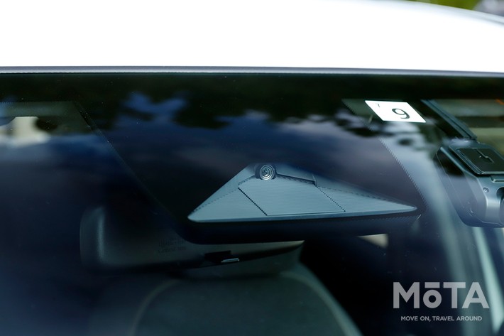 ホンダ フィット e:HEV RS（ボディカラー：プレミアムサンライトホワイト・パール）