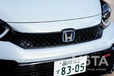 ホンダ フィット e:HEV RS（ボディカラー：プレミアムサンライトホワイト・パール）