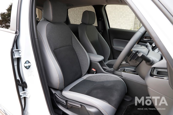 ホンダ フィット e:HEV RS（ボディカラー：プレミアムサンライトホワイト・パール）