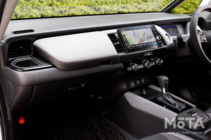 ホンダ フィット e:HEV RS（ボディカラー：プレミアムサンライトホワイト・パール）