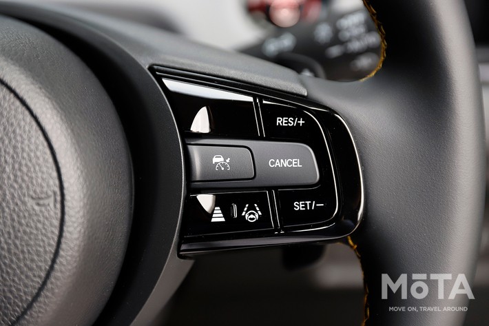 ホンダ フィット e:HEV RS（ボディカラー：プレミアムサンライトホワイト・パール）