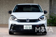ホンダ フィット e:HEV RS（ボディカラー：プレミアムサンライトホワイト・パール）