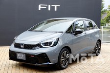 ホンダ フィット e:HEV RS（ボディカラー：スレートグレー・パール）