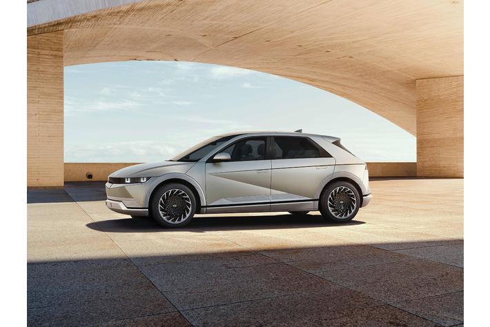 Motor Trendが2023年のSUVオブザイヤーにHyundai IONIQ 5を選出