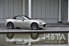 マツダ ロードスター ブラウントップ