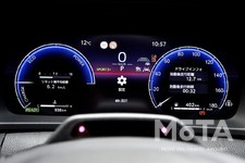 トヨタ クラウンクロスオーバー RS 