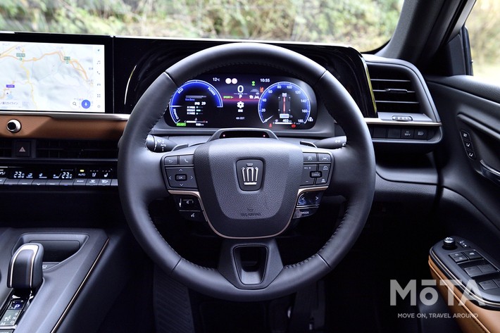 トヨタ クラウンクロスオーバー RS 