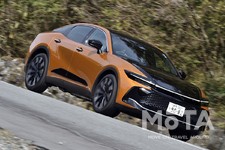 トヨタ クラウンクロスオーバー RS 