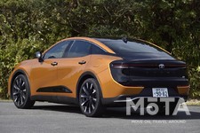 トヨタ クラウンクロスオーバー RS 