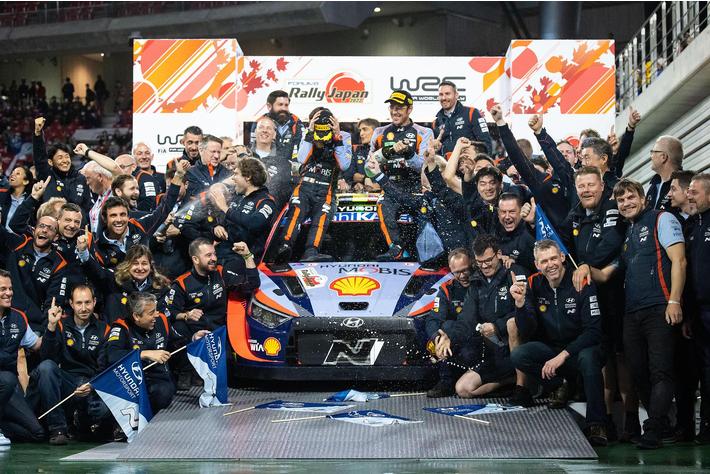 Hyundai Motorsport が「FIA 世界ラリー選手権」の最終戦 ラリー・ジャパンで1位と2位を獲得
