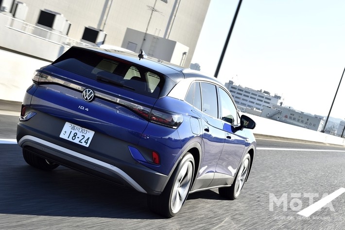 ブルーダスクメタリック