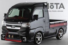 ハイゼットトラック、ジャンボ用のエアロパーツが3点セットになって