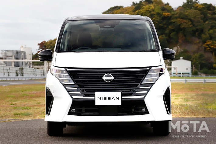 日産 新型セレナ ハイウェイスター