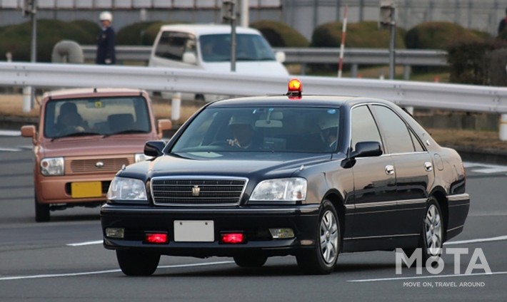 トヨタ クラウン