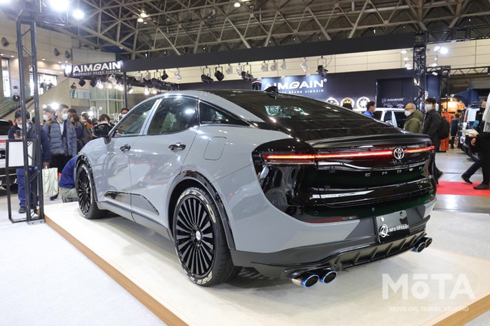 M’z SPEEDのオリジナルホイール「FORGED DESIGN（フォージド デザイン） 666」も装着