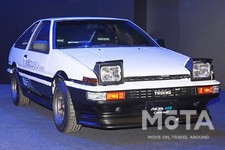 トヨタ、AE86（ハチロク）のEVと水素エンジン車を出展！「クルマ好きだからこそできるカーボンニュートラルの道」を提示【東京オートサロン2023】