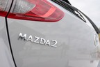 マツダ MAZDA2 XD SPORT+（ボディカラー：エアログレーメタリック）