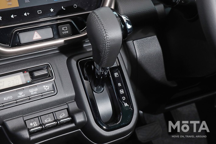 スズキ ハスラー JスタイルII ターボ（4WD／CVT）