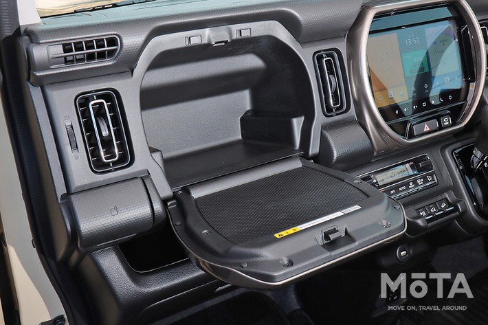 スズキ ハスラー JスタイルII ターボ（4WD／CVT）