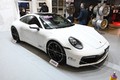 橋本コーポレーションがサスペンションメーカー「KW」の新作車高調を装着したポルシェ911カレラを出展！ その他の車高調ラインアップにも注目【東京オートサロン2023】