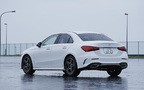 メルセデス・ベンツ Aクラス(A180セダン)