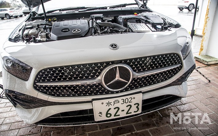 メルセデス・ベンツ Aクラス(A180セダン)