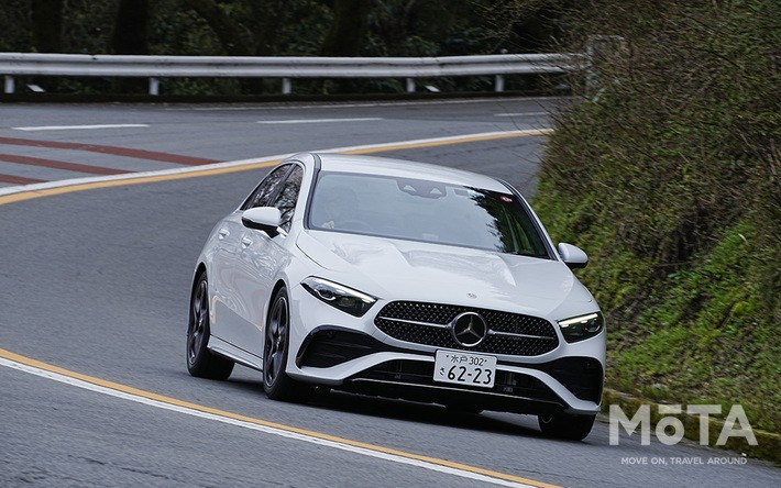 メルセデス・ベンツ Aクラス(A180セダン)