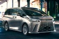 レクサス 新型LM（2代目）が登場！ 日本導入は2023年秋頃｜レクサス版アルファードは快適装備満載の後席が魅力