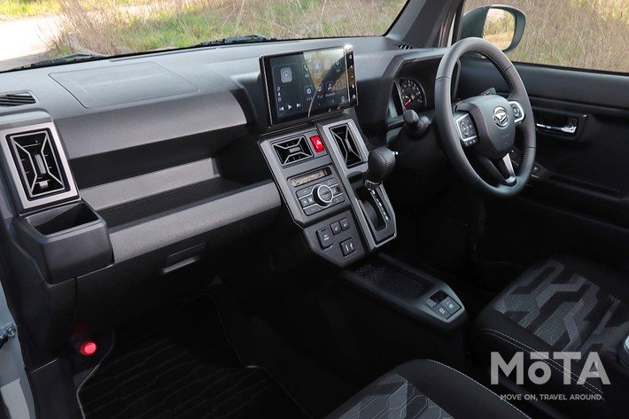 ダイハツ タフト（ボディカラー：レイクブルーメタリック〈B87〉）