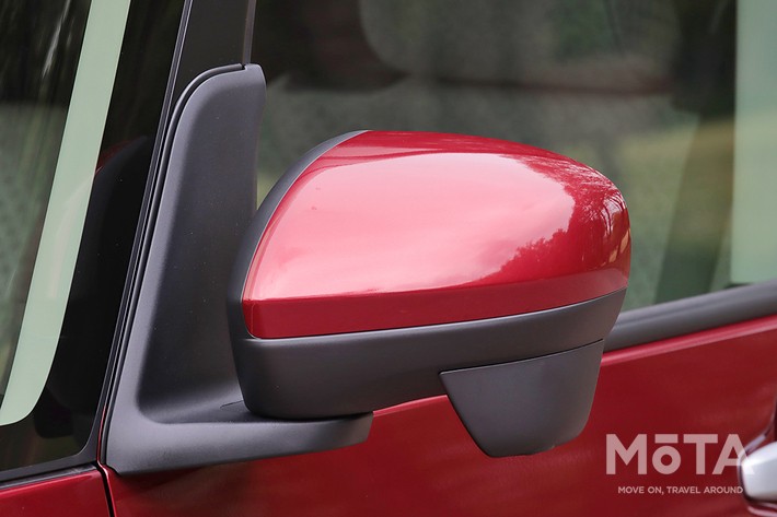 ダイハツ タント（グレード：X／ボディカラー：ファイアークォーツレッドメタリック）