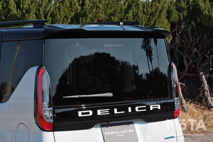 三菱 デリカミニ アクティブトーンスタイル