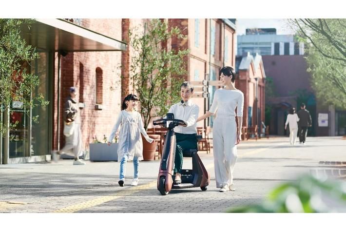 お客様に様々な選択肢を- トヨタの最新モビリティの体験会を実施