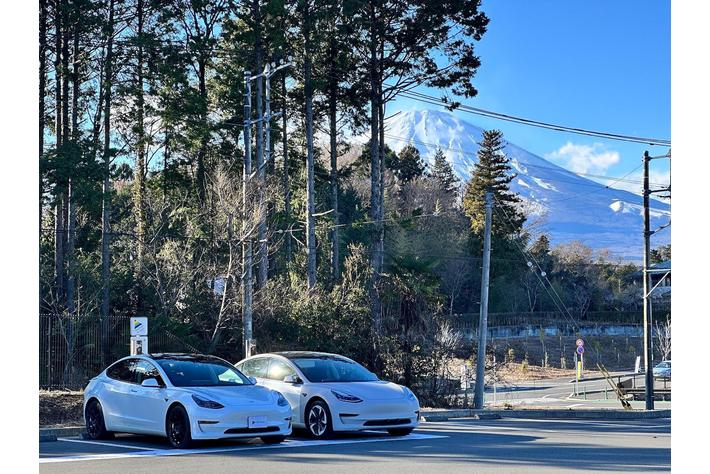 テスラ公認のオーナーズクラブ「TOCJ全国ミーティング」にてクロースアップ・マジシャン前田知洋氏による「親子向けマジックレッスン」を特別開講