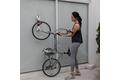 【新商品】ねじ・くぎ不要で簡単に壁に取りつけられる「FECA 壁掛け自転車ハンガー」新発売