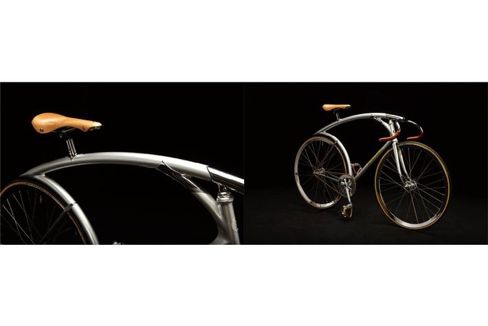 世界一美しい自転車「ハミングバード」の展示も。【コワーキング