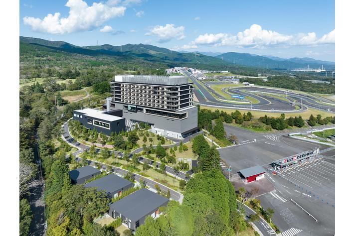 「富士スピードウェイホテル」旧車を一緒に楽しむコミュニティ「Vintage Club by KINTO」と初コラボ「セリカXX」試乗会の開催決定