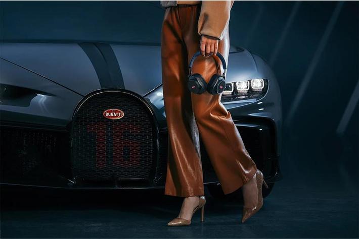 ブガッティ初のゲーミングヘッドホンが登場！「BUGATTI