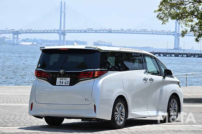 トヨタ 新型アルファード／新型ヴェルファイア