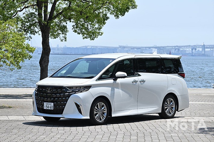 トヨタ 新型アルファード／新型ヴェルファイア