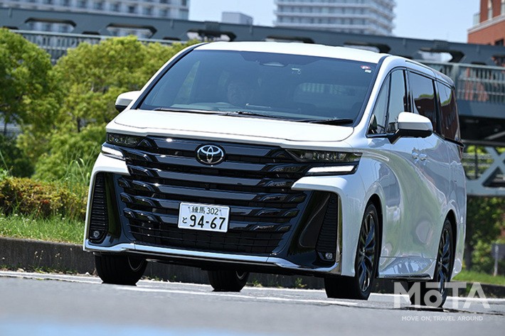 トヨタ 新型アルファード／新型ヴェルファイア
