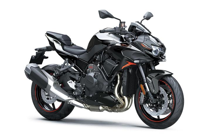カワサキから圧倒的パフォーマンスのスーパーネイキッドモデル、Z H2