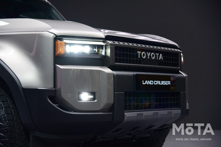 トヨタ 新型ランドクルーザー250