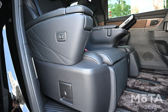 トヨタ 新型アルファード／新型ヴェルファイア