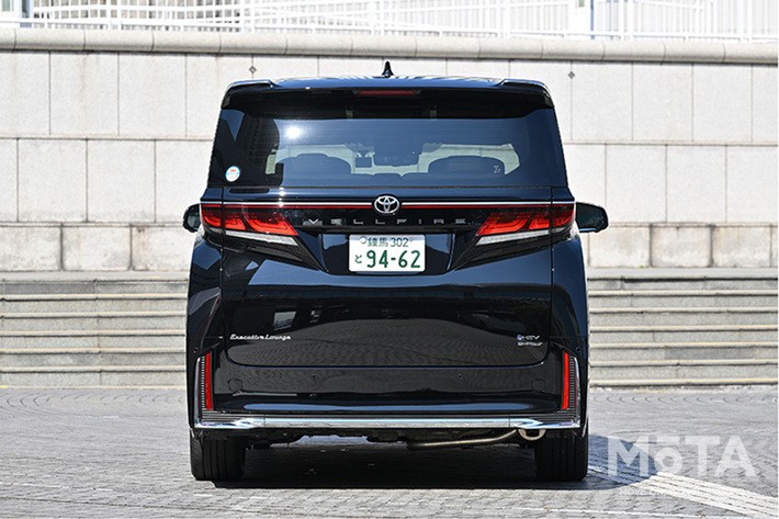 トヨタ 新型アルファード／新型ヴェルファイア