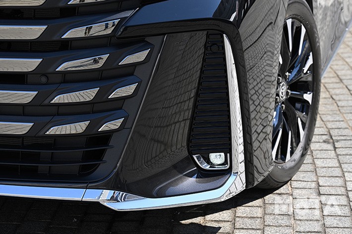 トヨタ 新型アルファード／新型ヴェルファイア