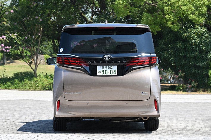 トヨタ 新型アルファード／新型ヴェルファイア