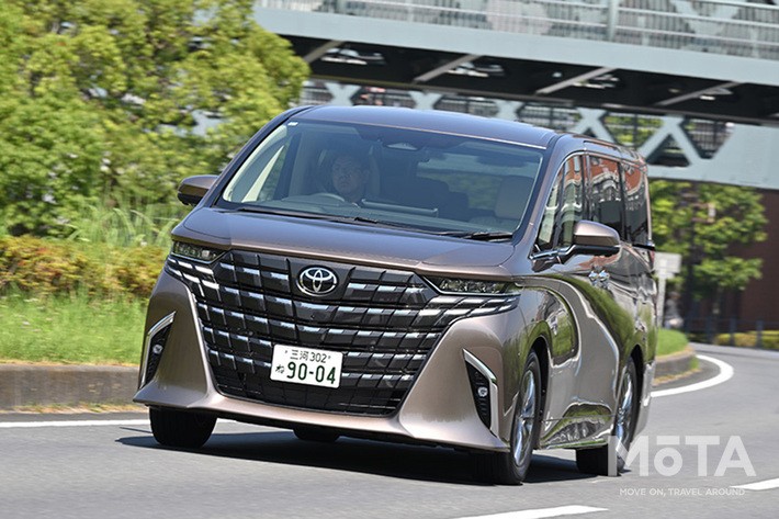 トヨタ 新型アルファード／新型ヴェルファイア