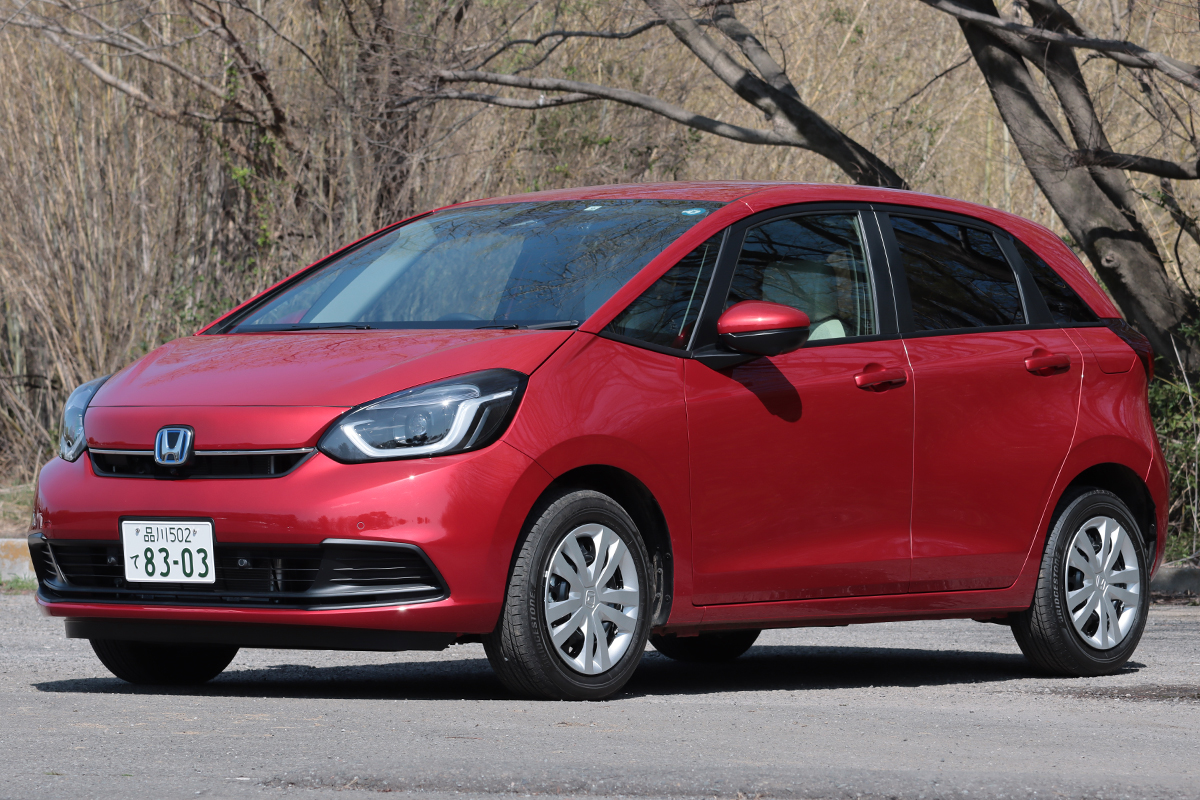 ホンダ　フィット　1.33 車検2024/7　中古車　ハッチバック　 ホンダ フィット 1.33 車検2024/7 中古車 ハッチバック